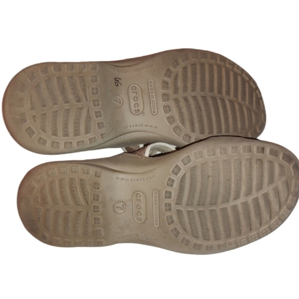 CROCS Patra Sandal in Beige/Tan 7 - Picture 2 of 2